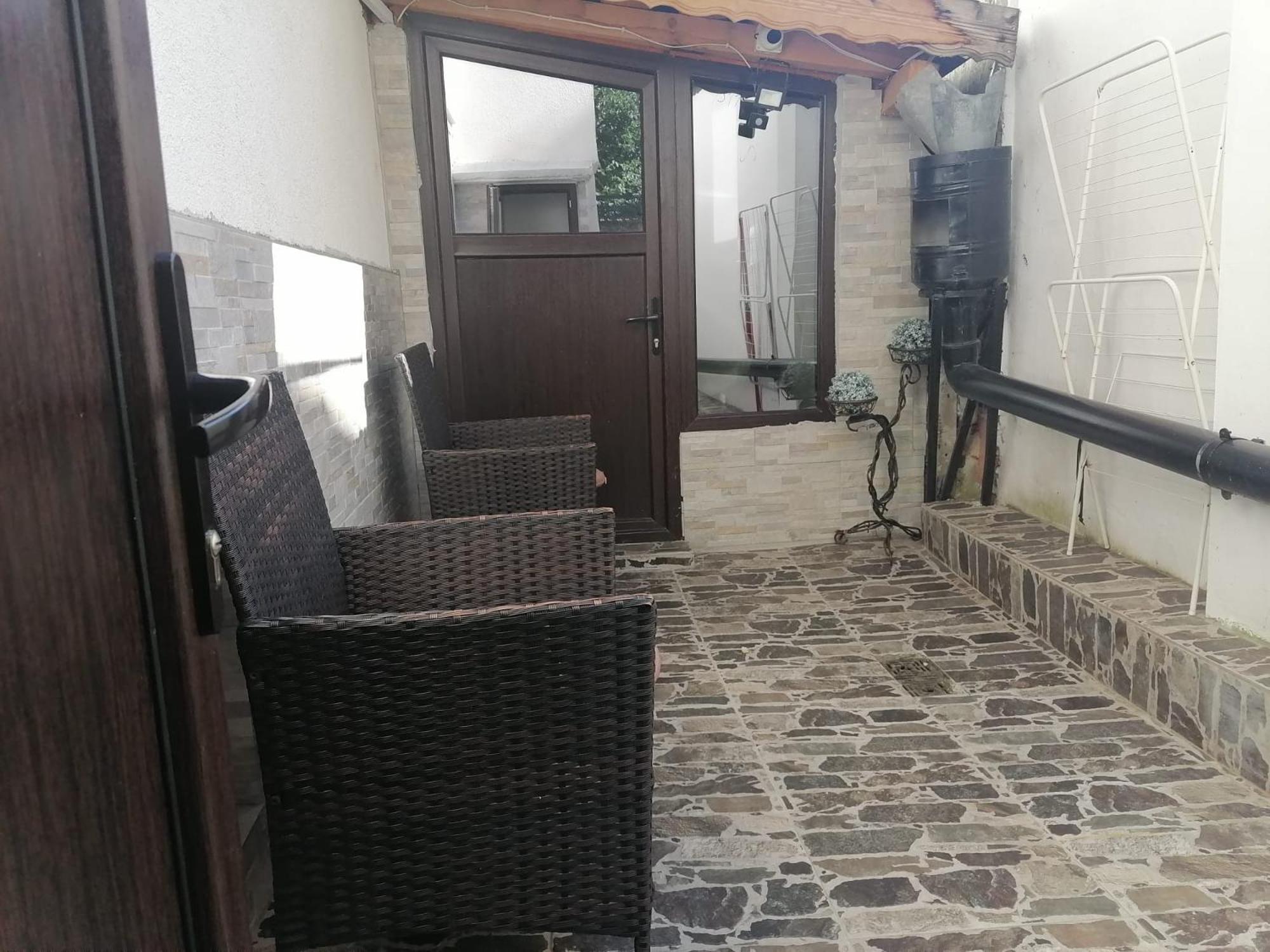 Apartamento Апартамемт 3 Места С Кухня С Дворче Vratsa Exterior foto